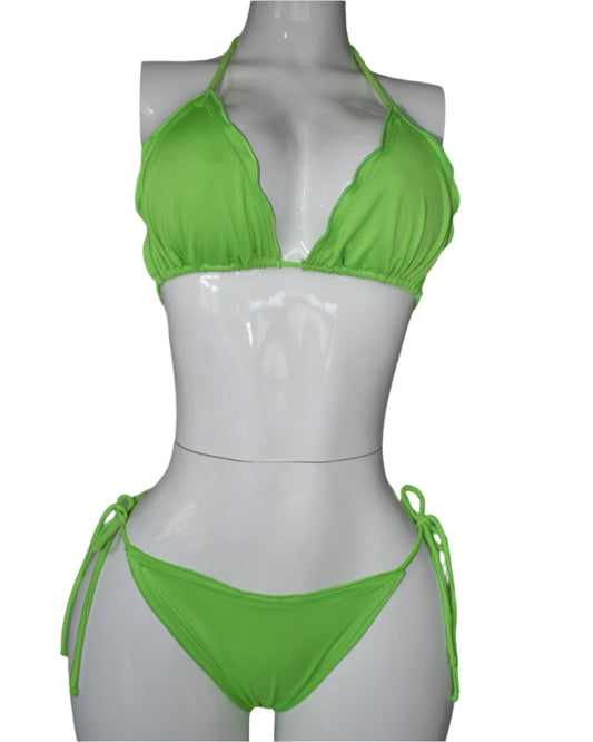 Two-Piece Swimming Suit - Bit Ruffled